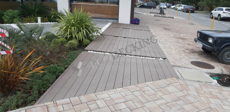 Террасная доска или плитка